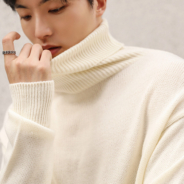 원스 베이직 폴라 니트