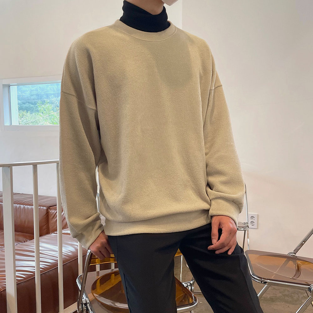 소프트 오버핏 니트 맨투맨