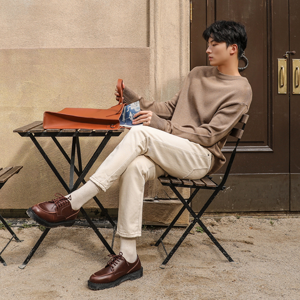 오버핏 베이직 라운드 니트