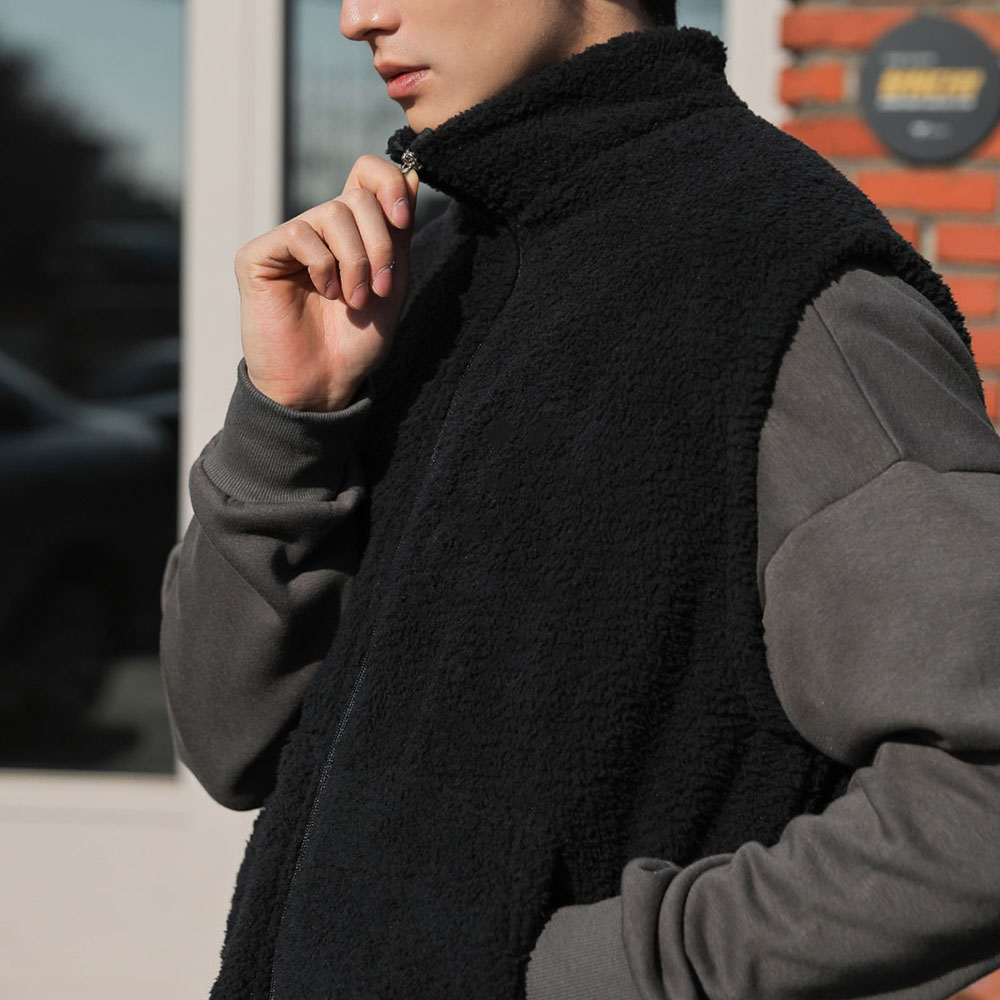 레이라 오버핏 보아털 조끼